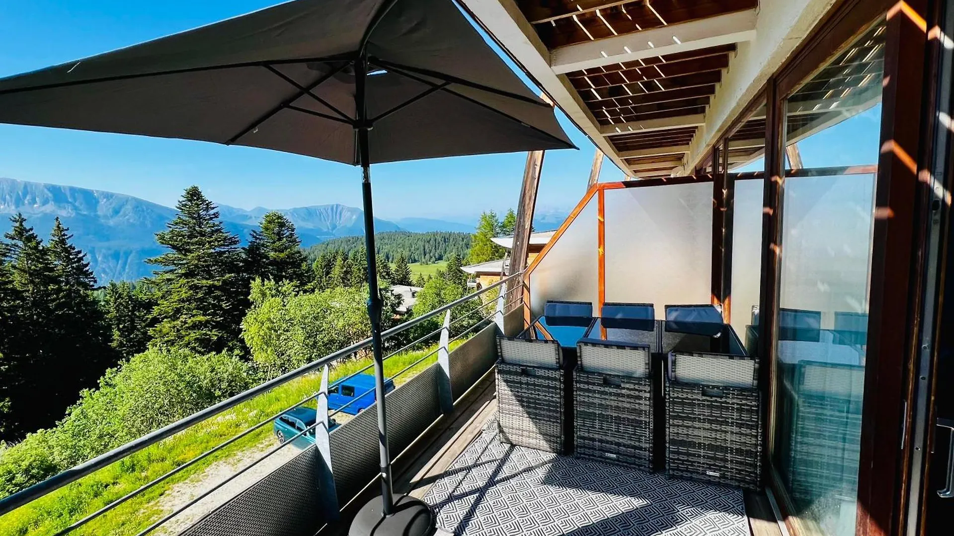 Mystic Mountain Apartment شاروس 0*,  فرنسا