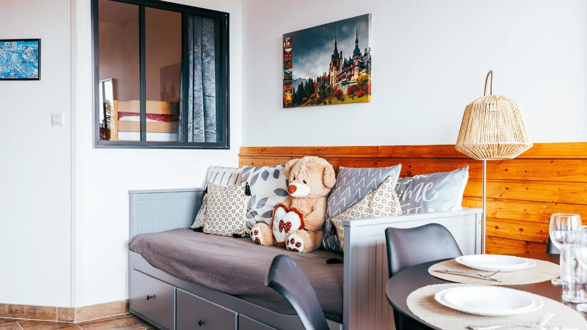 Mystic Mountain Apartment شاروس